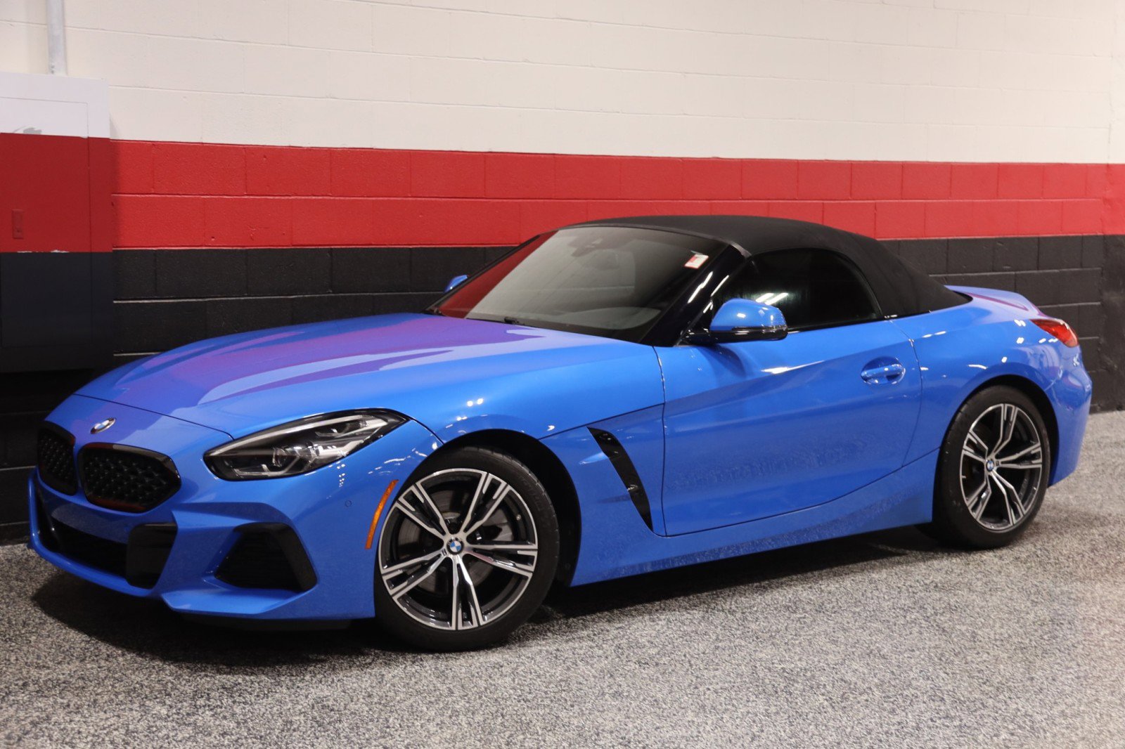 Used 2019 BMW Z4 sDrive30i w/ M Sport Package image 17