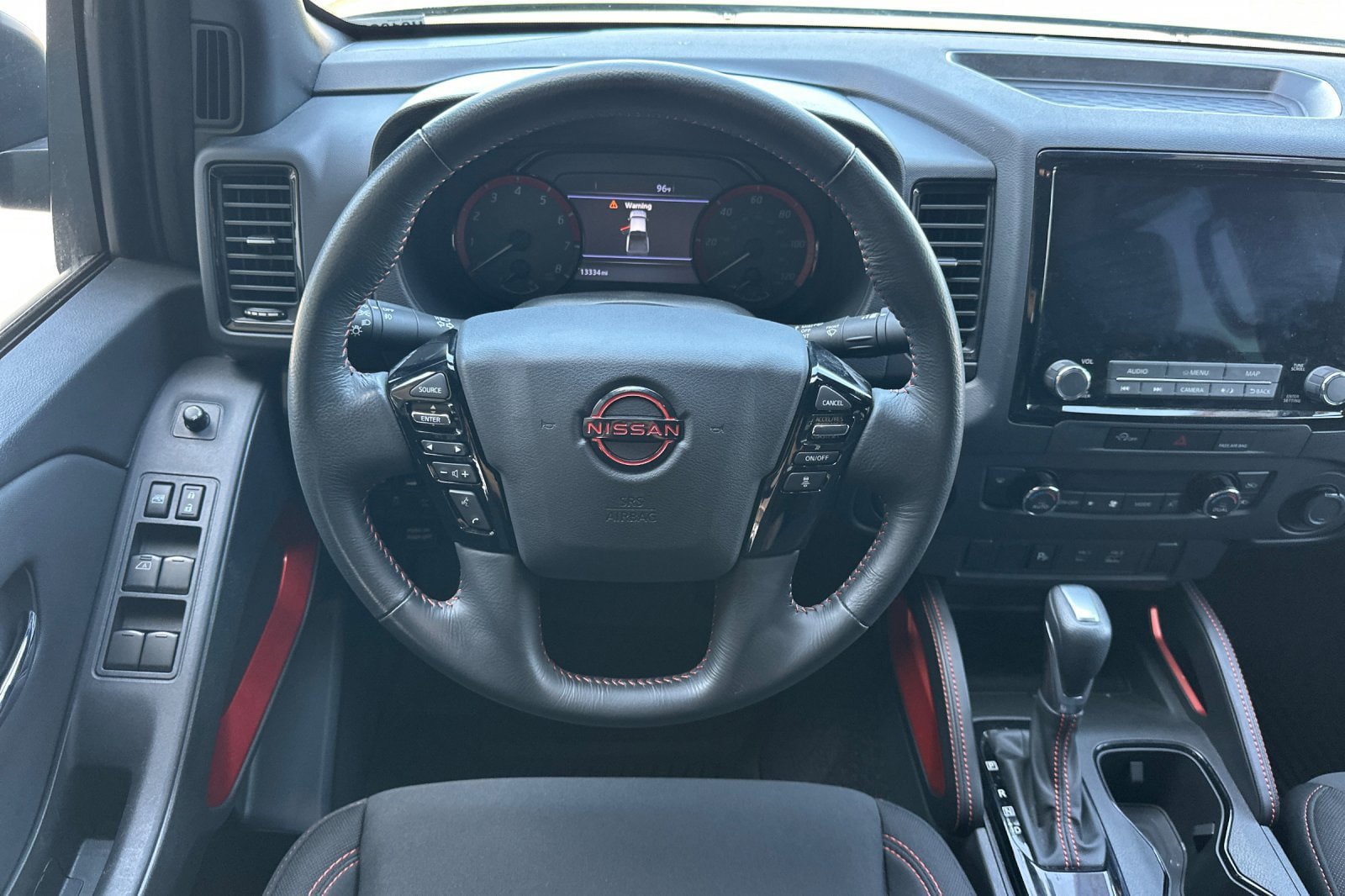 Used 2024 Nissan Frontier PRO-4X w/ Technology Package AWD/4WD image 14