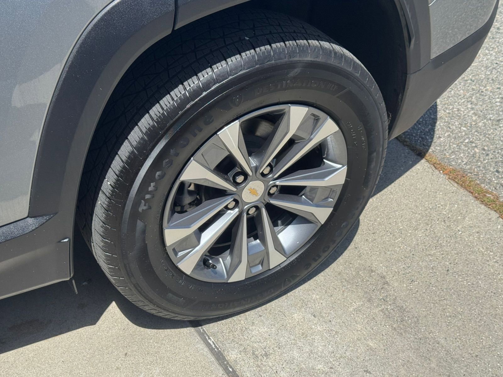 Used 2025 Chevrolet Equinox LT FWD image 31