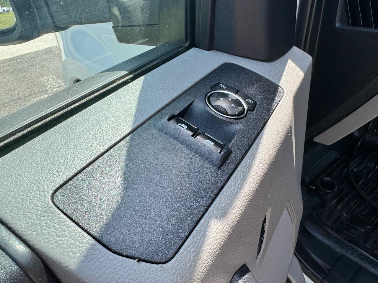 Used 2020 Ford F350 XL w/ Power Equipment Group AWD/4WD image 13