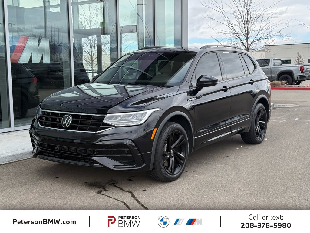 Used 2023 Volkswagen Tiguan SE R-Line image 1