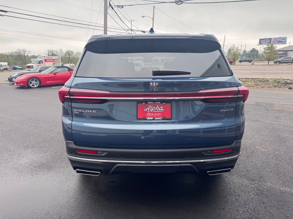 Used 2026 Buick Enclave Preferred AWD/4WD image 4