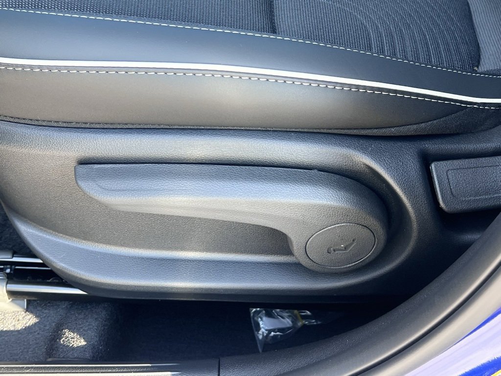 New 2025 Hyundai Venue Limited image 19