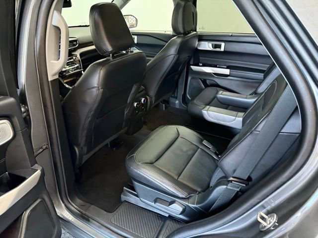 Used 2023 Ford Explorer Limited w/ Limited Technology Package image 30