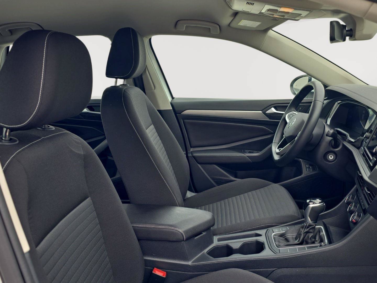 Certified 2024 Volkswagen Jetta S FWD image 14