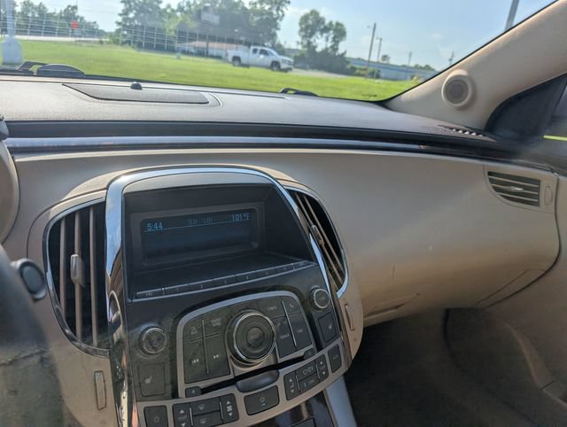 Used 2010 Buick LaCrosse CXL FWD image 19