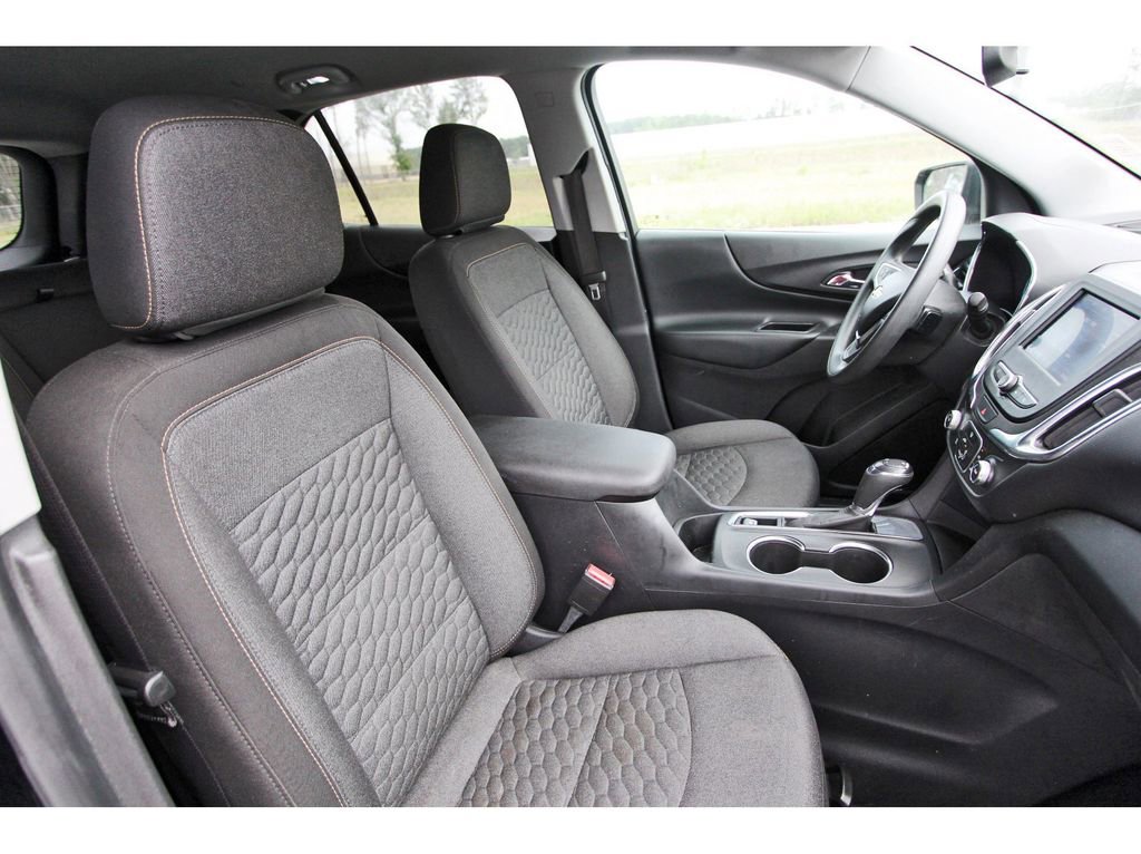 Used 2020 Chevrolet Equinox LT FWD image 28