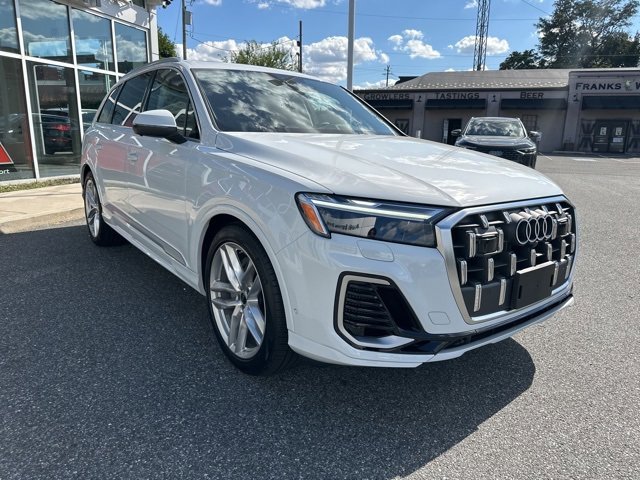New 2025 Audi Q7 3.0T Premium Plus image 7
