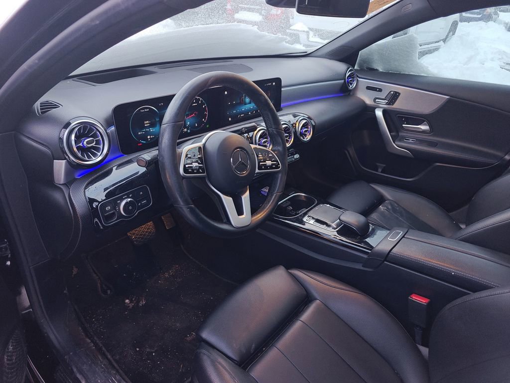 Used 2020 Mercedes-Benz A 220 A 220 w/ Premium Package image 8