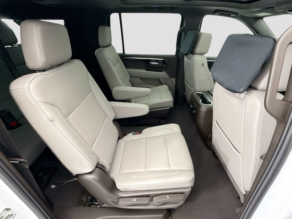 Used 2026 Chevrolet Suburban Z71 w/ Z71 Off-Road Package AWD/4WD image 21