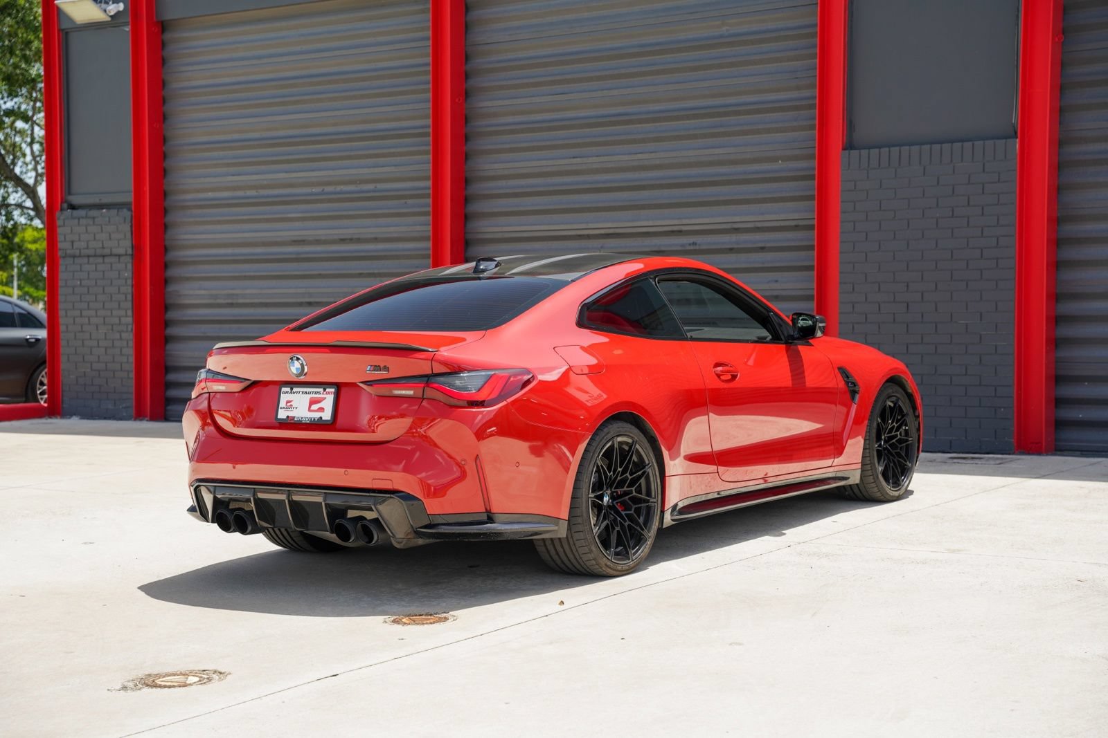 Used 2021 BMW M4 Competition w/ M Carbon Exterior Package RWD image 17