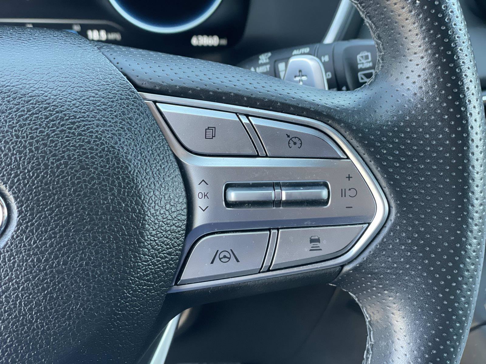 Certified 2023 Hyundai Santa Fe Calligraphy image 9