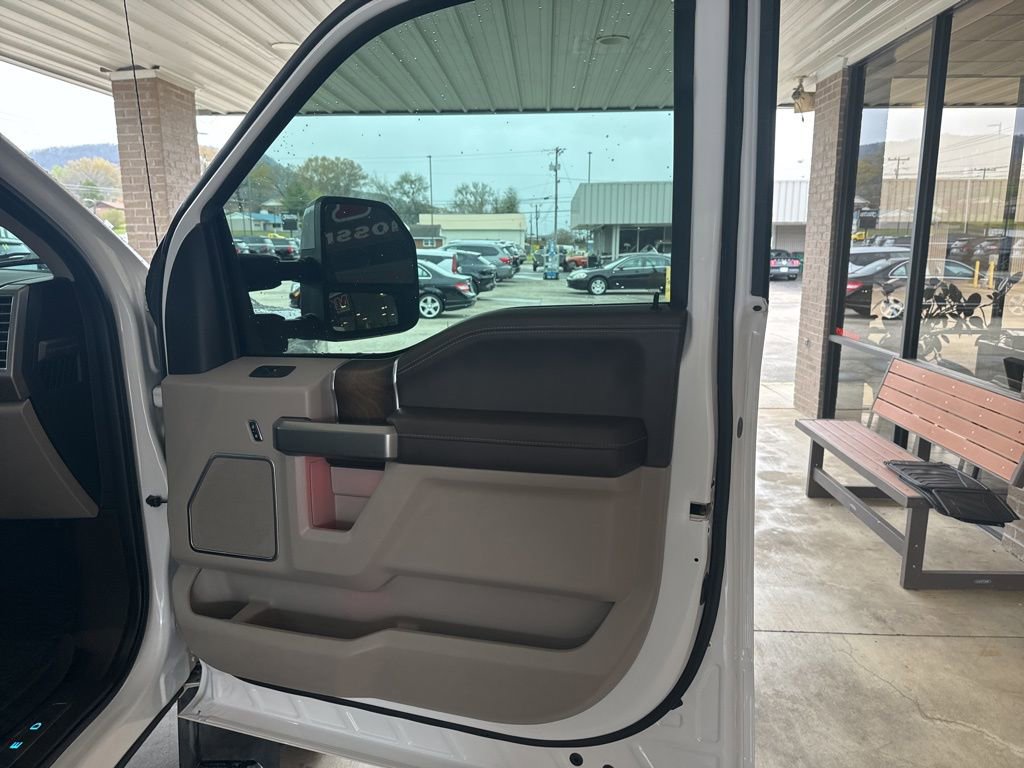 Used 2018 Ford F450 Limited AWD/4WD image 25