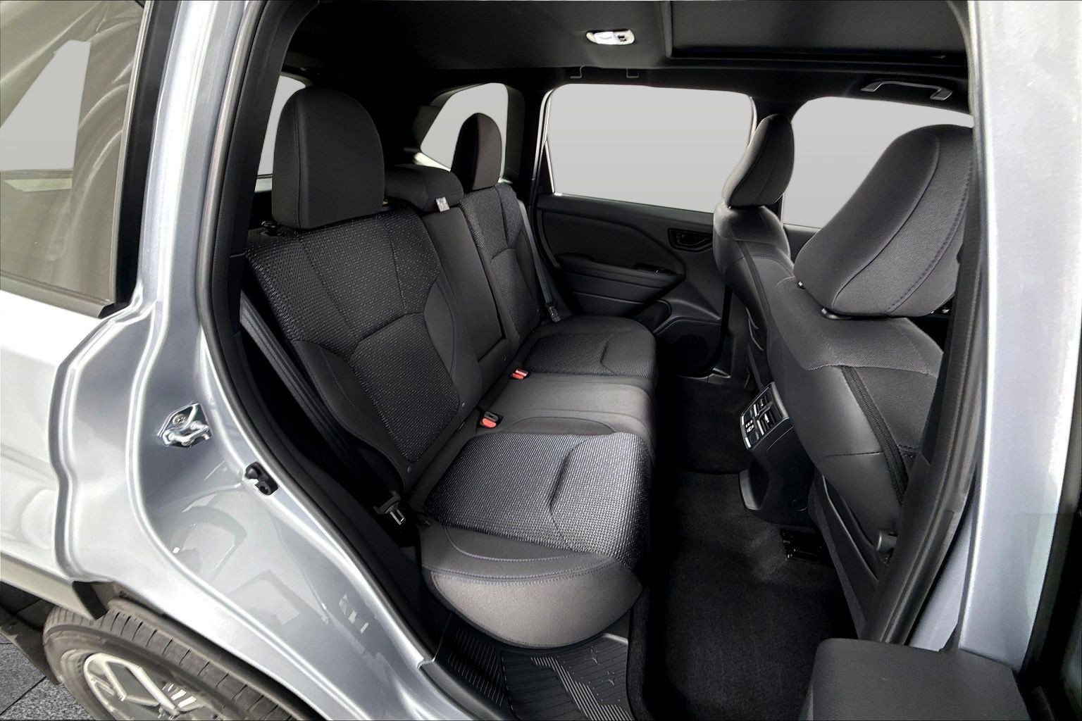 Certified 2025 Subaru Forester Premium AWD/4WD image 31