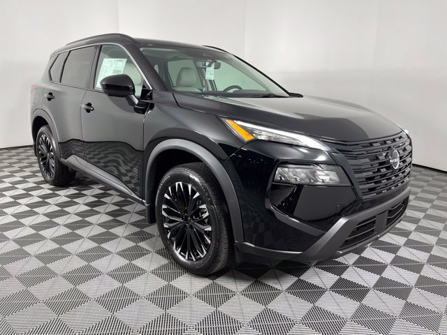 New 2026 Nissan Rogue Dark Armor FWD image 3