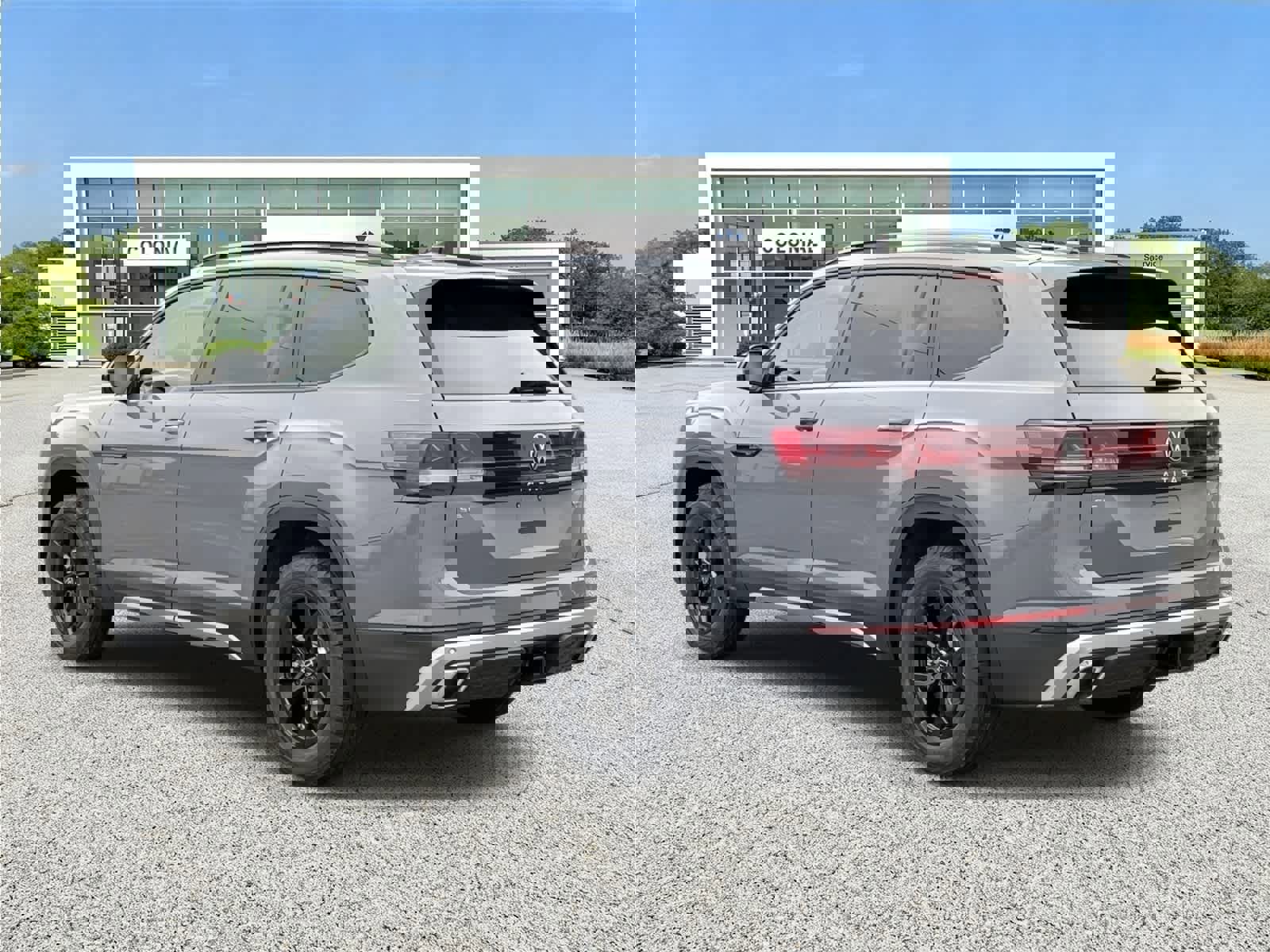 New 2026 Volkswagen Atlas Peak Edition image 3