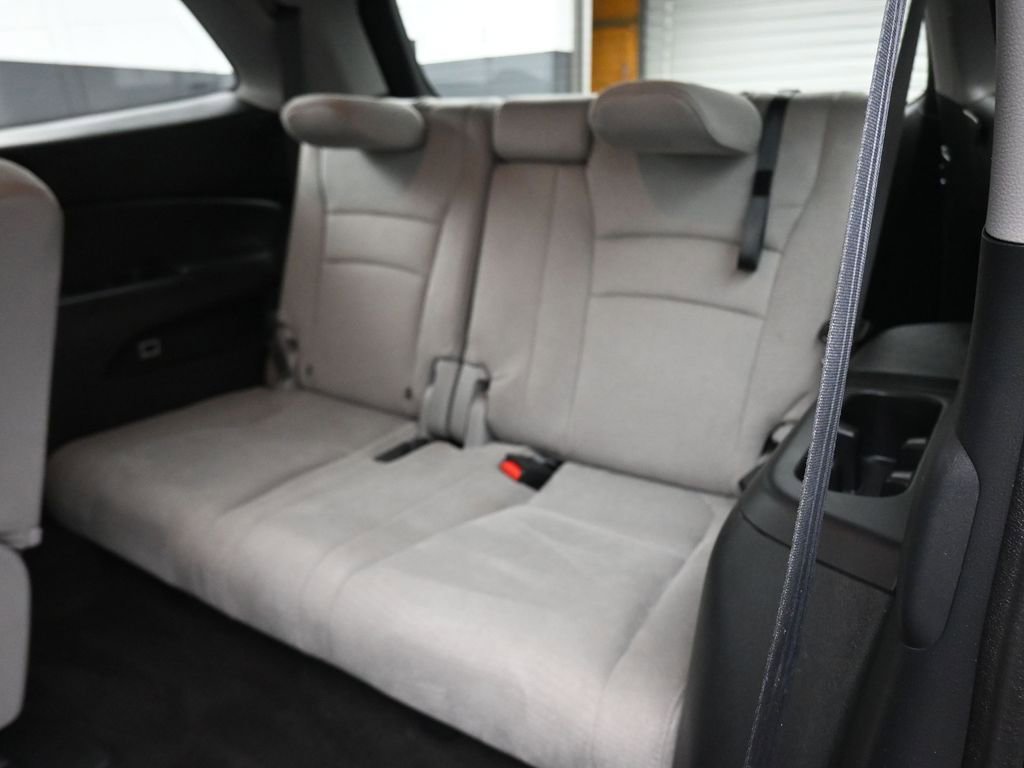Used 2017 Honda Pilot LX image 35