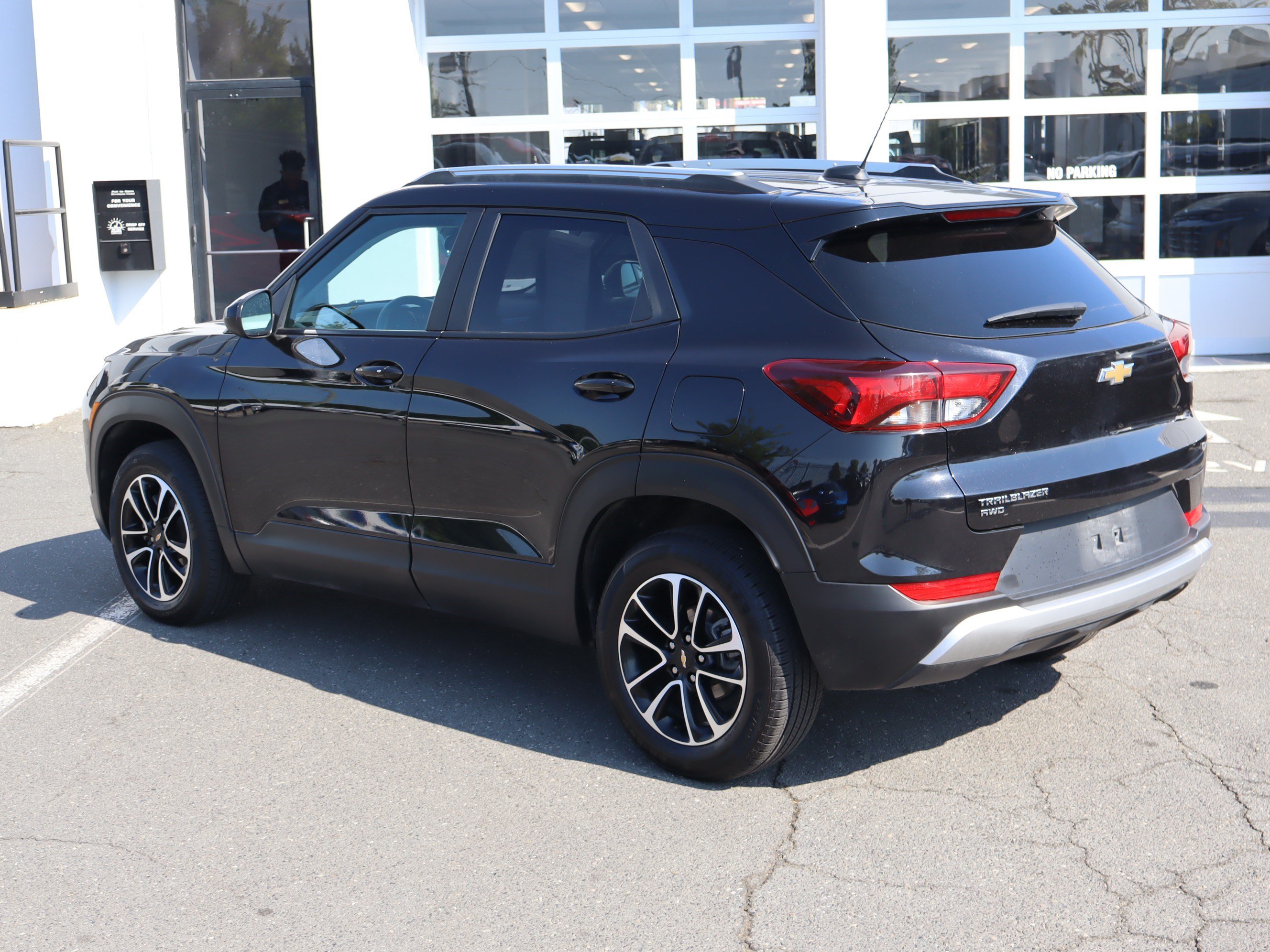 Used 2024 Chevrolet TrailBlazer LT AWD/4WD image 8