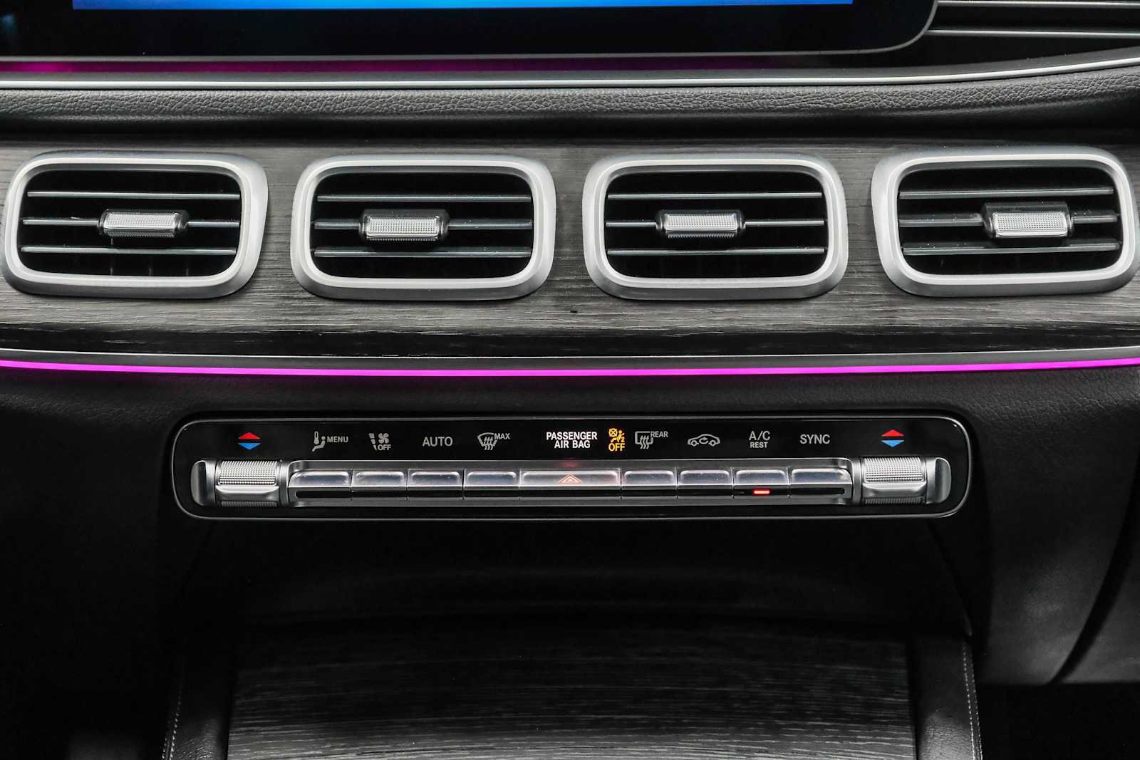 Certified 2025 Mercedes-Benz GLE 350 4MATIC image 17