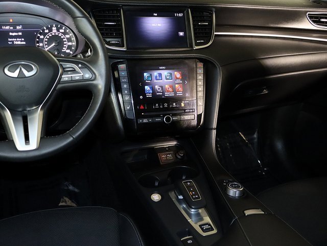 Used 2024 INFINITI QX50 Luxe image 16