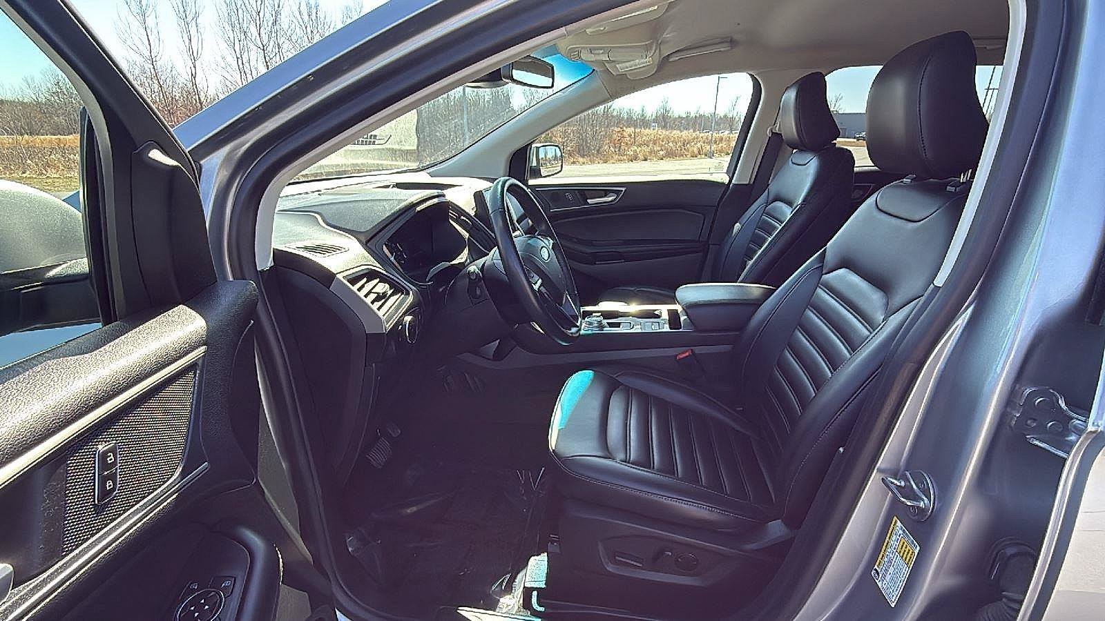Used 2024 Ford Edge SEL AWD/4WD image 25