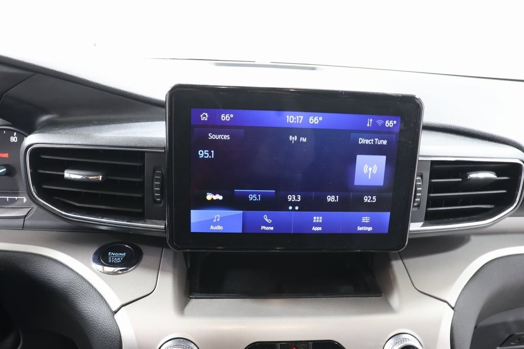 Used 2023 Ford Explorer XLT w/ Equipment Group 202A image 10