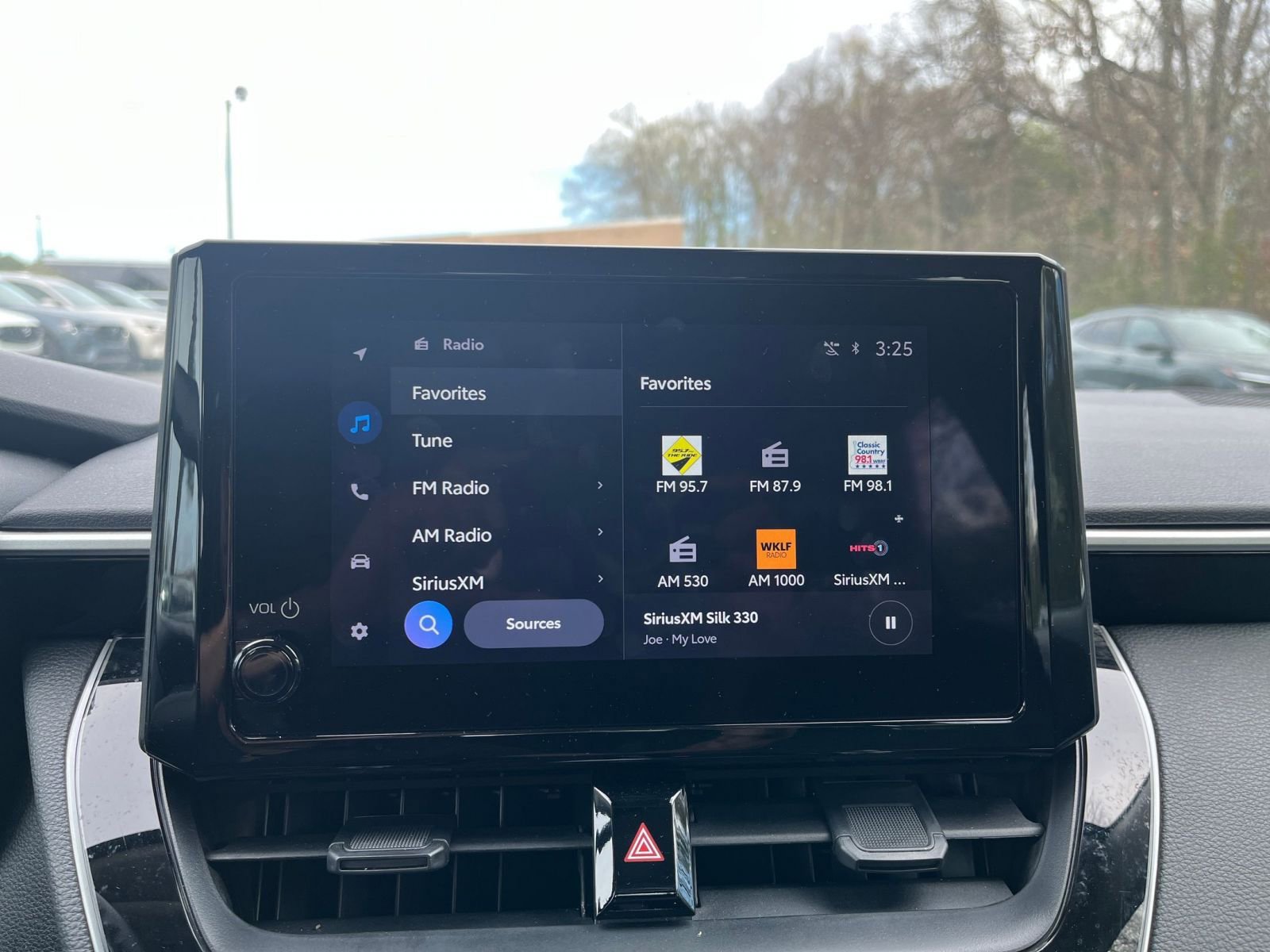 Used 2025 Toyota Corolla LE image 20