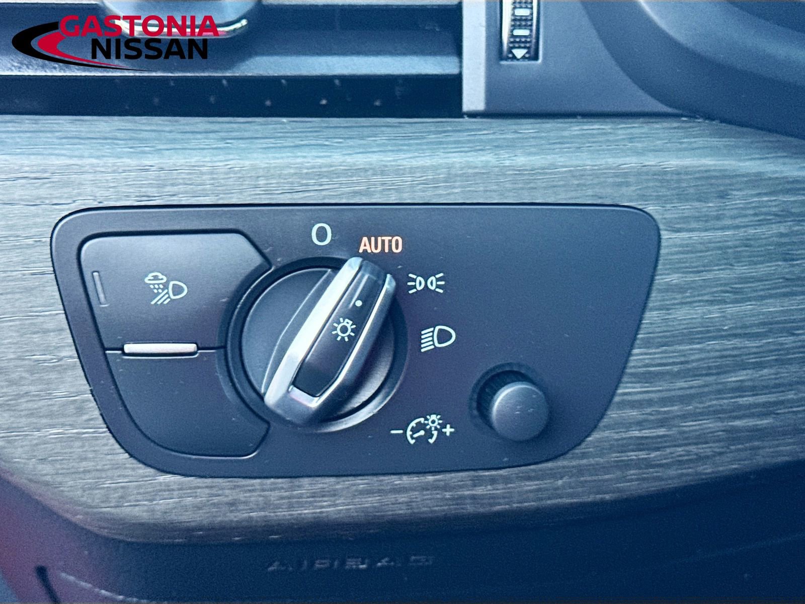 Used 2024 Audi A4 2.0T Premium Plus image 13