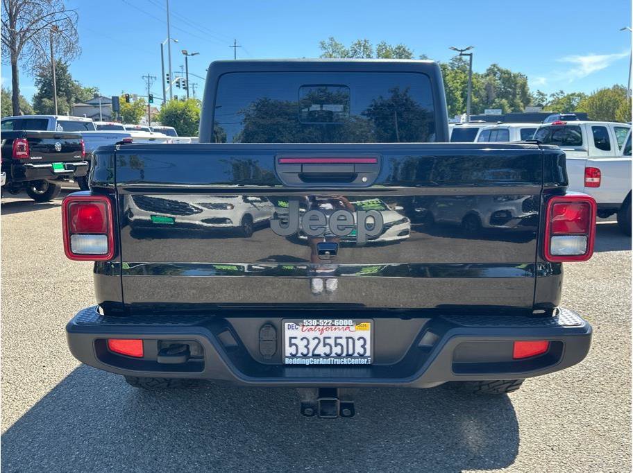 Used 2021 Jeep Gladiator Sport image 6