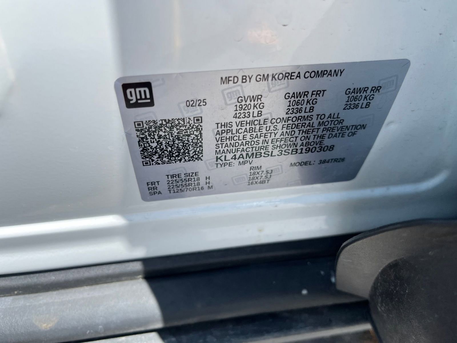 Used 2025 Buick Encore GX Preferred FWD image 9