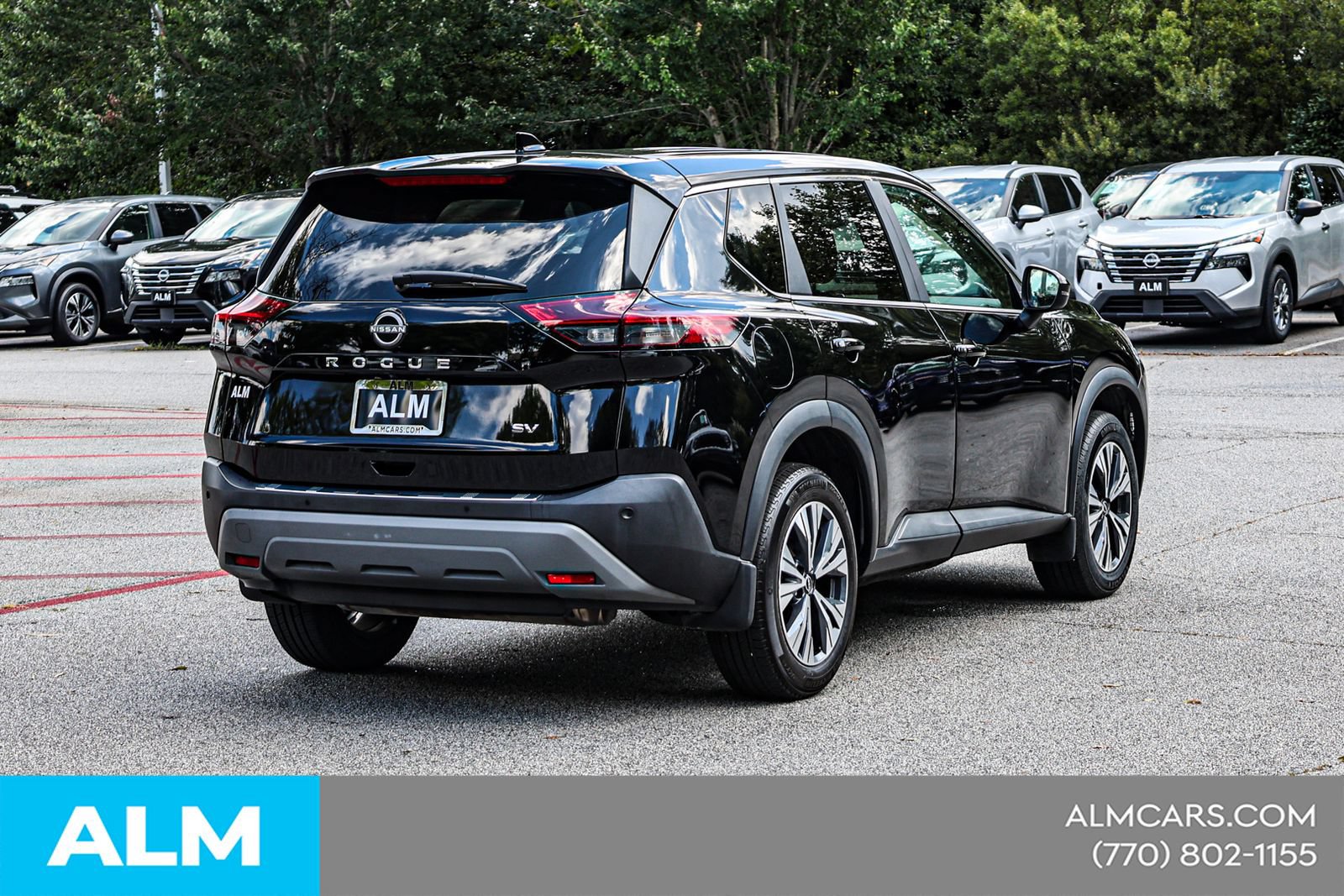 Used 2023 Nissan Rogue SV FWD image 6