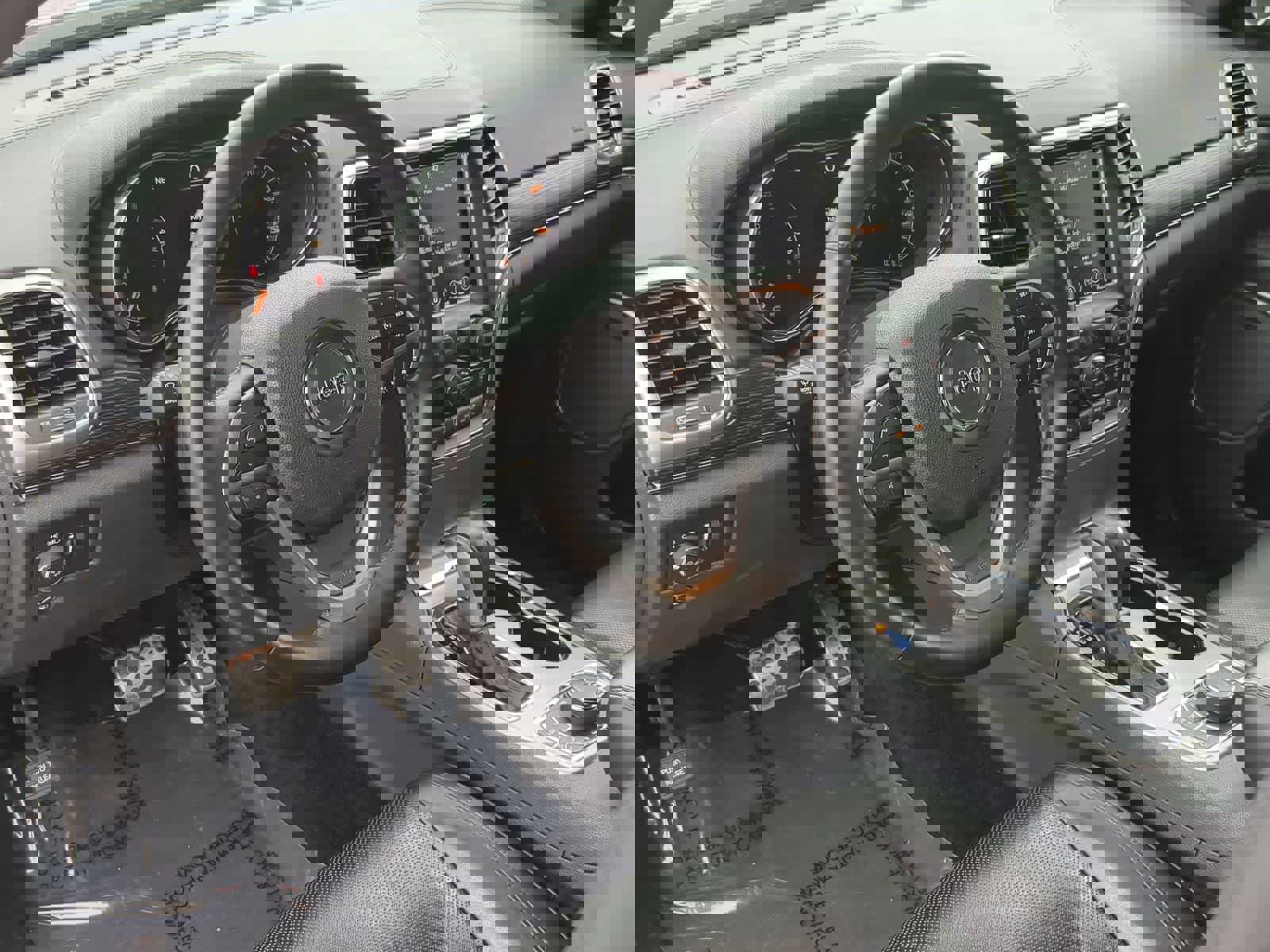 Certified 2018 Jeep Grand Cherokee High Altitude AWD/4WD image 10