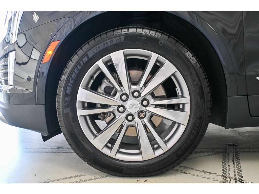 Used 2024 Cadillac XT5 Premium Luxury w/ Technology Package AWD/4WD image 23