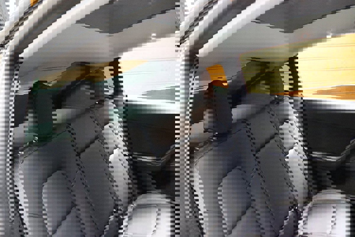 Used 2023 Tesla Model Y Long Range image 60