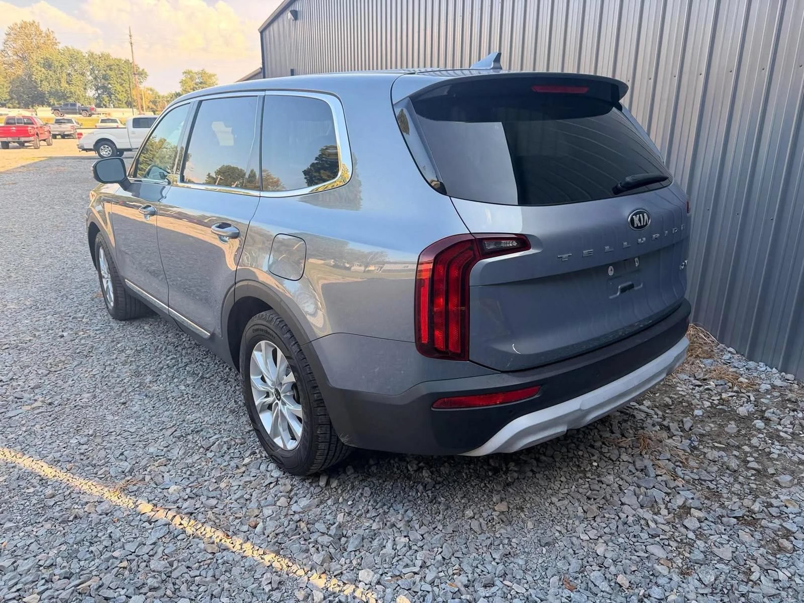 Used 2021 Kia Telluride LX FWD image 7