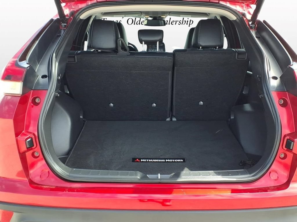 Used 2025 Mitsubishi Eclipse Cross SE AWD/4WD image 10