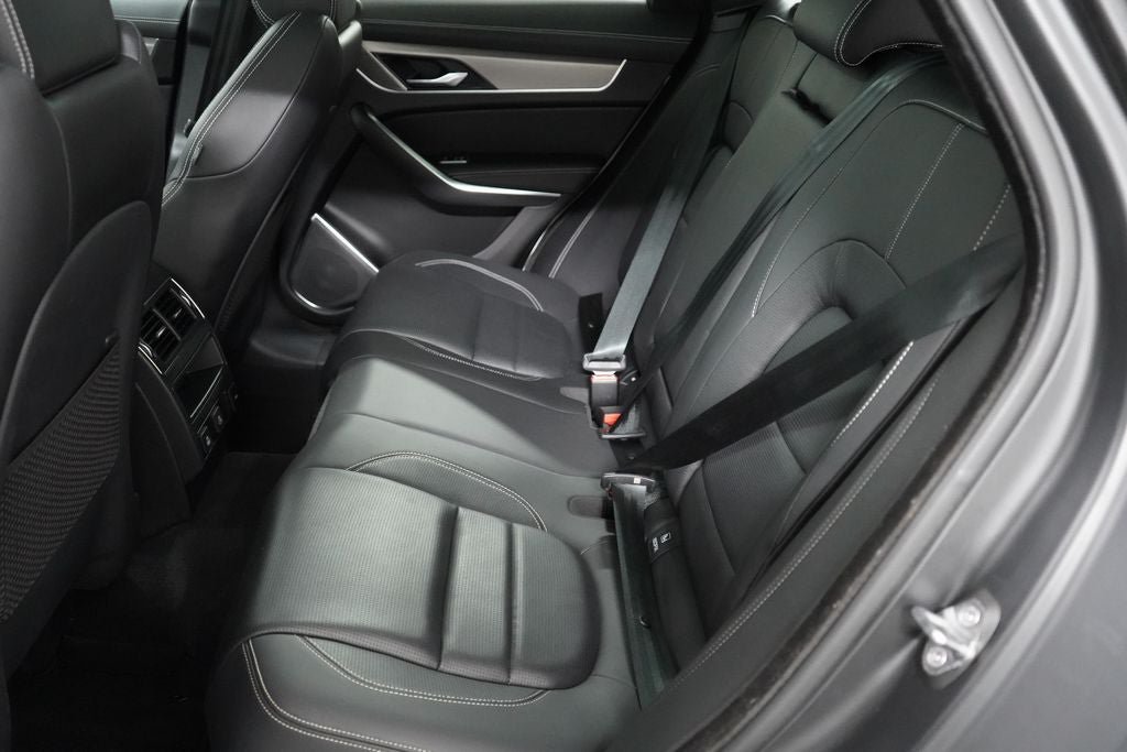 Used 2025 Jaguar F-PACE R-Dynamic S AWD/4WD image 27