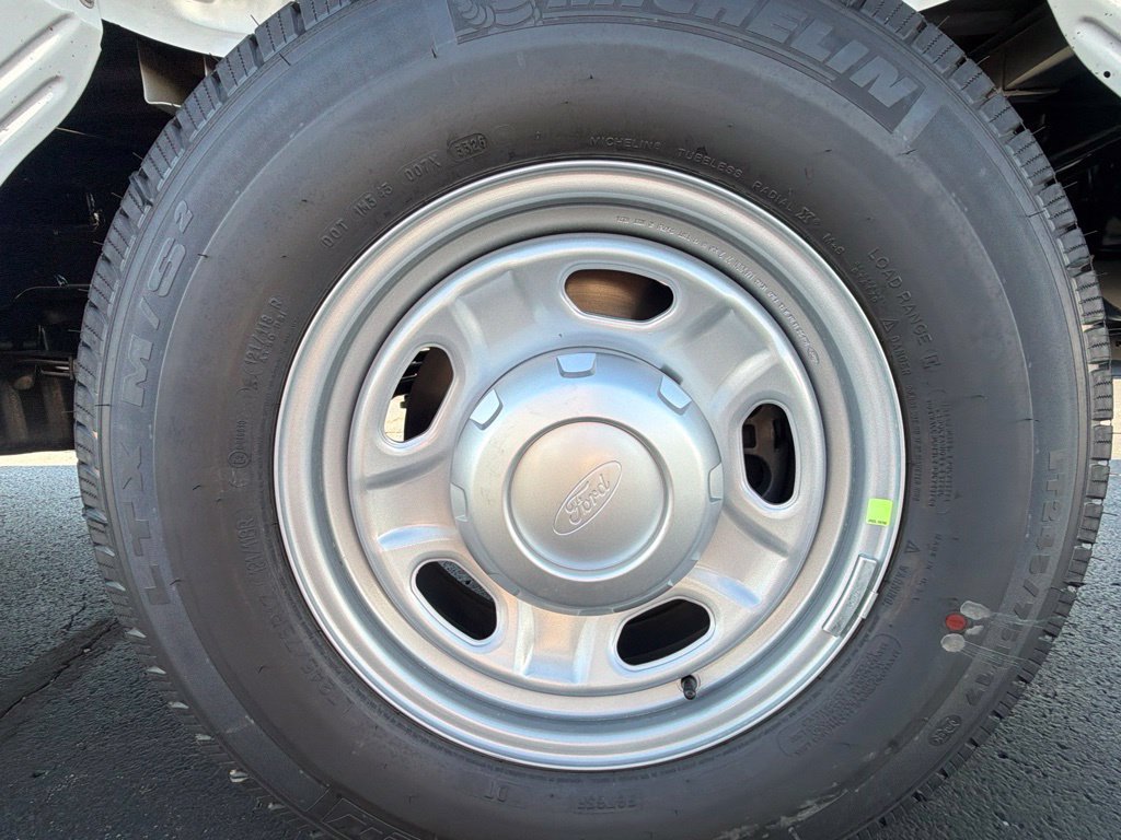 New 2027 Ford F250 XL RWD image 34