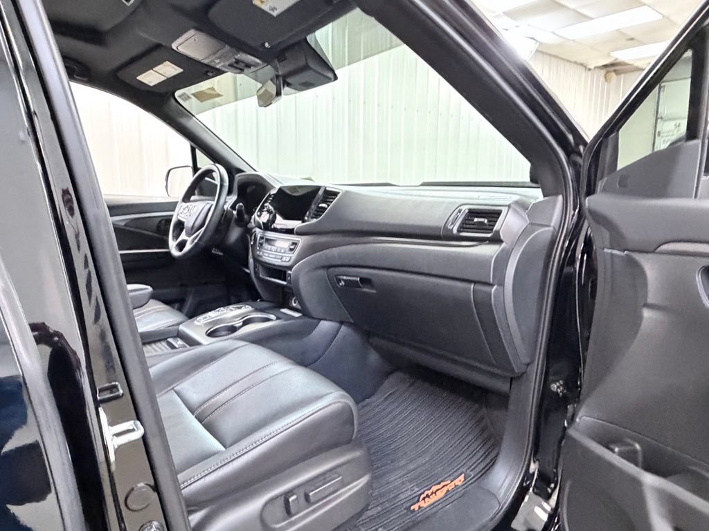 Used 2022 Honda Passport TrailSport image 39