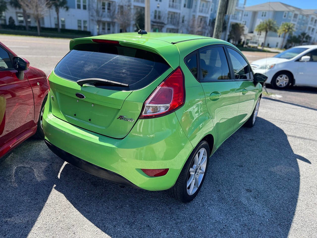 Used 2014 Ford Fiesta SE w/ Equipment Group 201B image 7