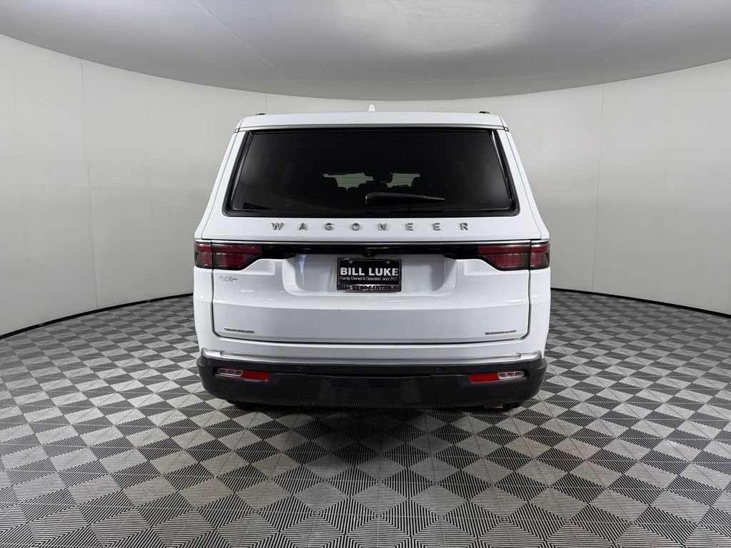 Used 2022 Jeep Wagoneer Series II AWD/4WD image 7