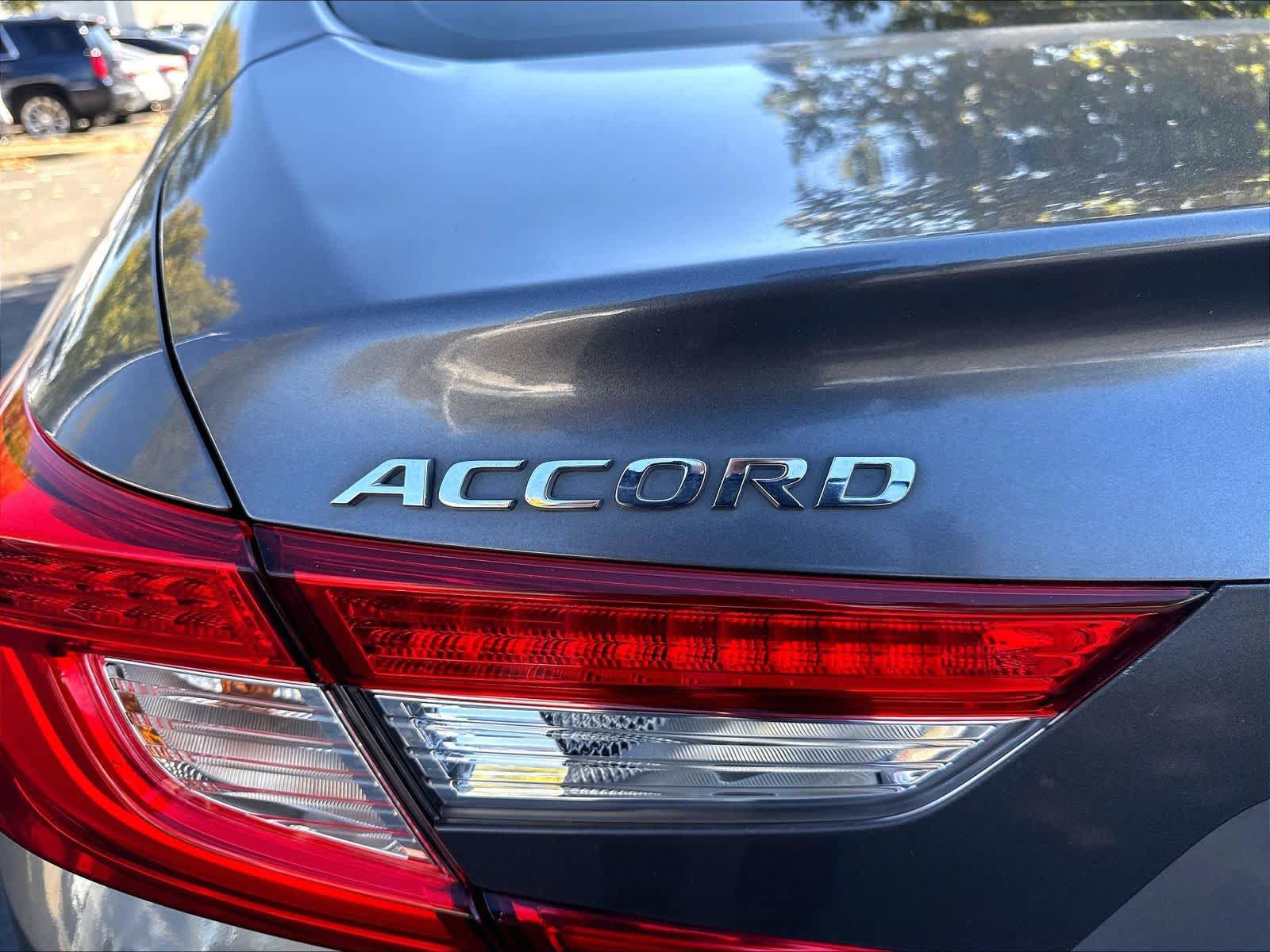 Used 2018 Honda Accord LX image 25