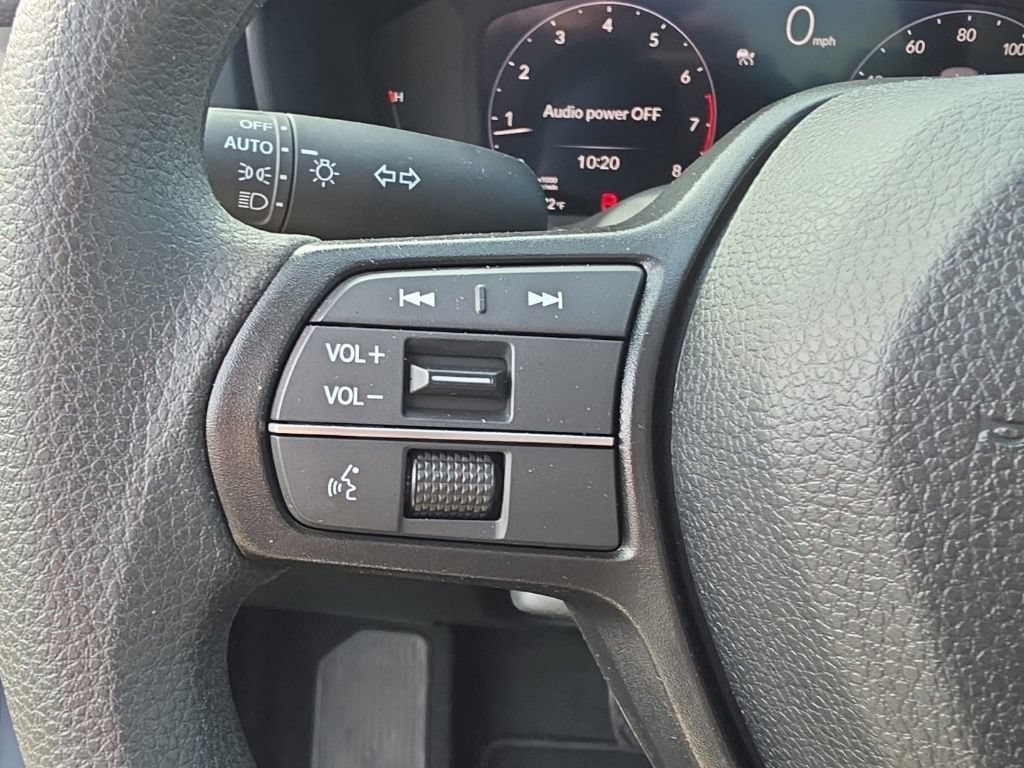 Used 2025 Honda Accord SE image 15