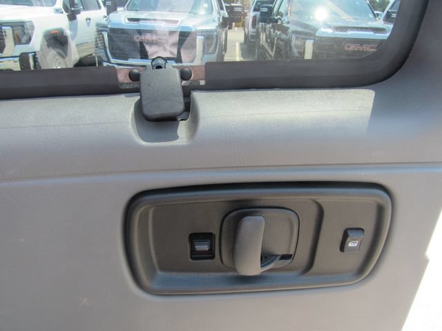 Certified 2023 Chevrolet Express 3500 LT w/ LT Preferred Equipment Group RWD image 28