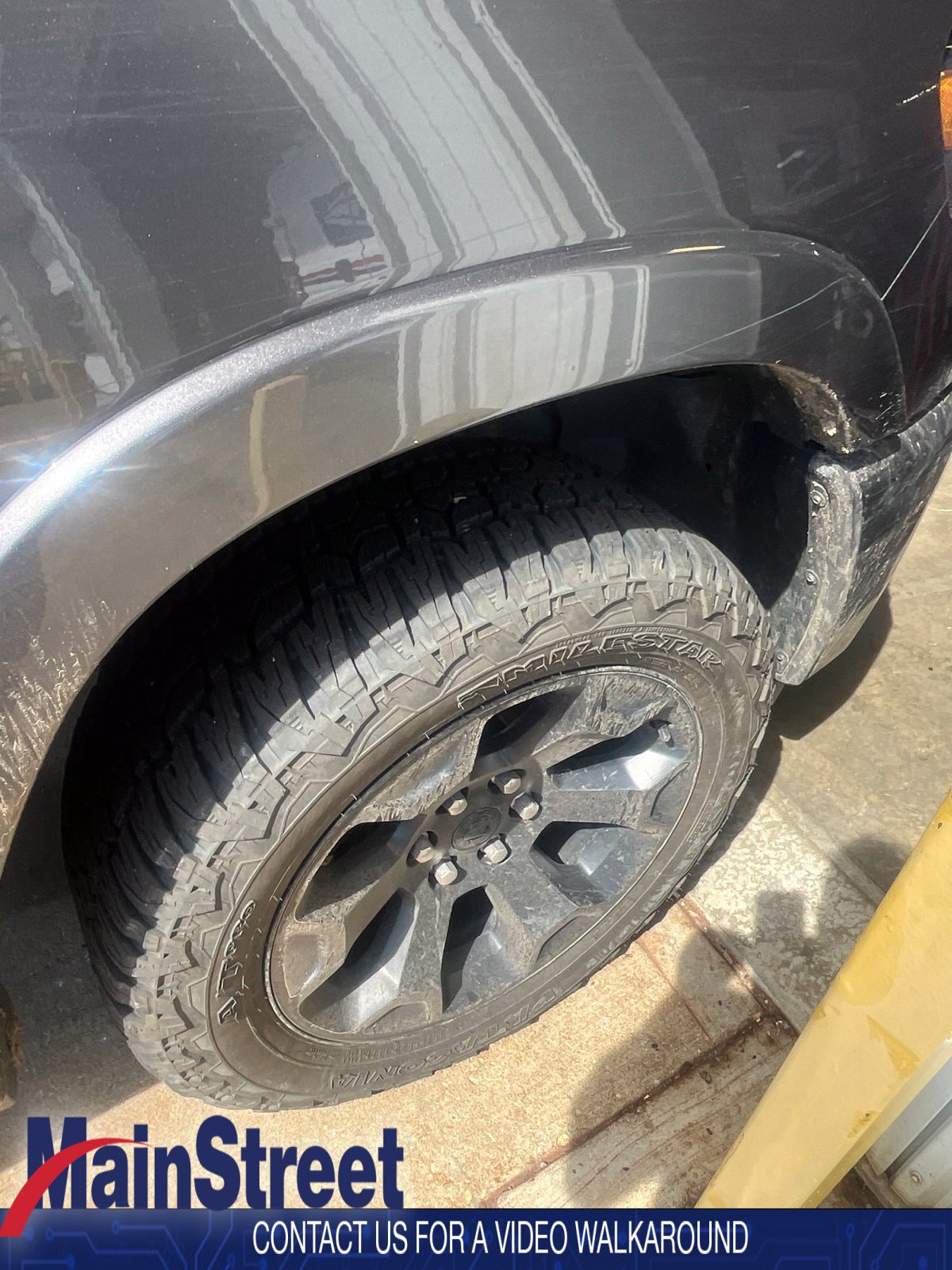 Used 2025 RAM 1500 Big Horn AWD/4WD image 6