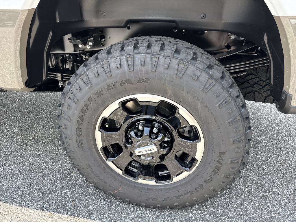 New 2026 Ford F250 King Ranch w/ Tremor Off-Road Package AWD/4WD image 6