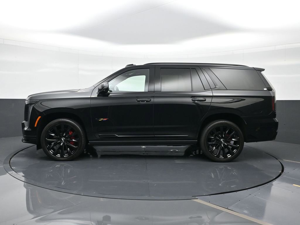 Certified 2025 Cadillac Escalade V w/ LPO, ONYX Package AWD/4WD image 5