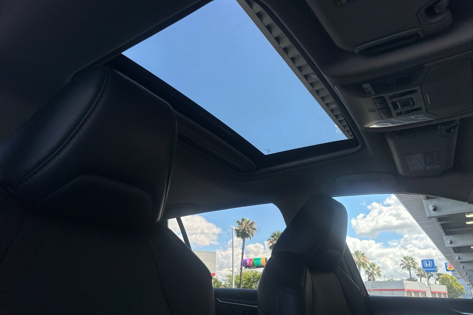 Certified 2021 Toyota RAV4 XLE Premium image 16