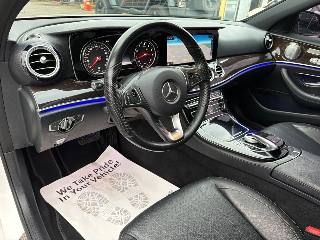 Used 2017 Mercedes-Benz E 300 4MATIC image 28