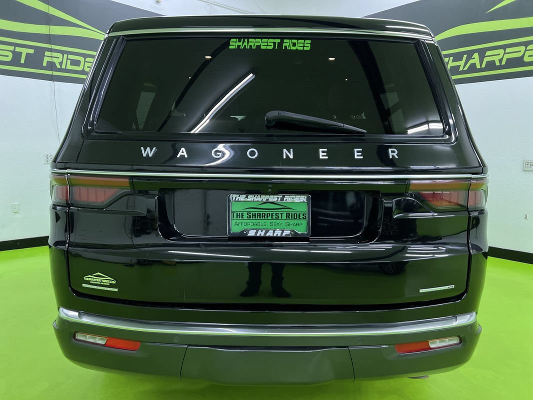Used 2022 Jeep Wagoneer Series III w/ Premium Group I AWD/4WD image 8